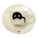 theiere-et-tasse-soucoupe-chat